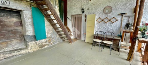 4 rooms House in Valchiusa, Italy No. 22265 21