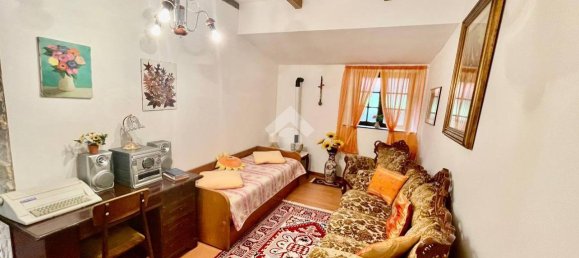 4 rooms House in Valchiusa, Italy No. 22265 16