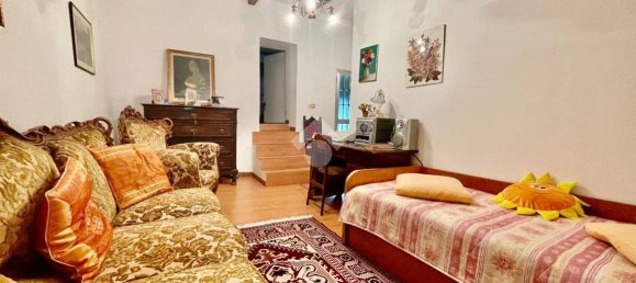 4 rooms House in Valchiusa, Italy No. 22265 6
