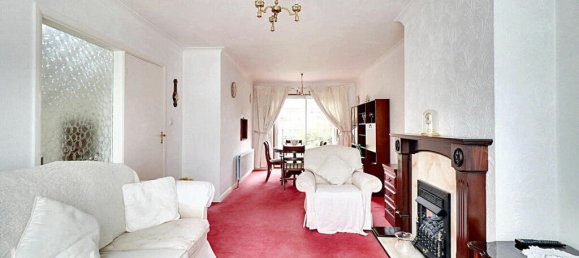 3 bedrooms House in Hayes, United Kingdom No. 5051 4