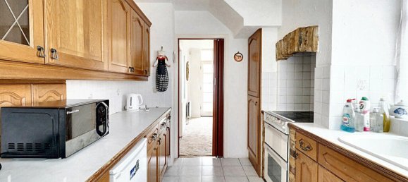 3 bedrooms House in Hayes, United Kingdom No. 5051 7