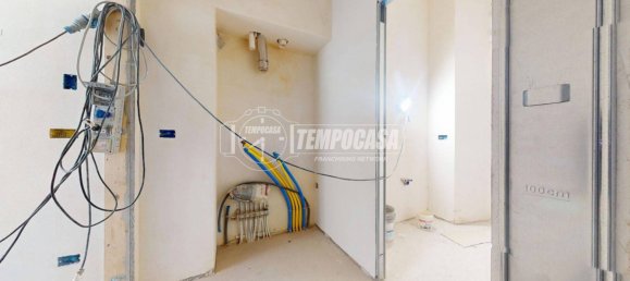 1 bedroom Apartment in Cuneo, Italy No. 276431 11