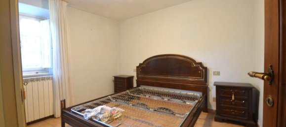 4 bedrooms House in Capannori, Italy No. 300519 15