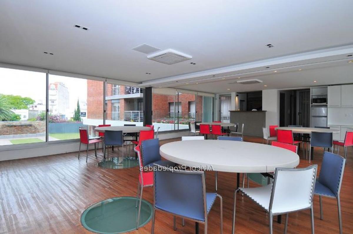 Estudio en Montevideo, Uruguay No. 7348