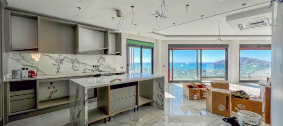 Вилла 6+1 в Аланья, Турция № 18105 2