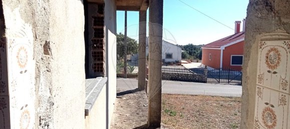 2 bedrooms House in Santarem, Portugal No. 19764 10