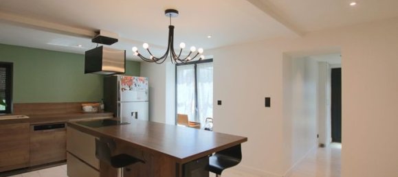 4 bedrooms House in Villieu-Loyes-Mollon, France No. 310081 10