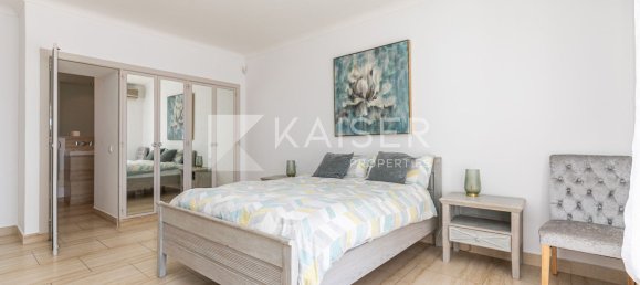 6 bedrooms House in Guia, Portugal No. 110439 16