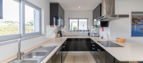 6 bedrooms House in Guia, Portugal No. 110439 10