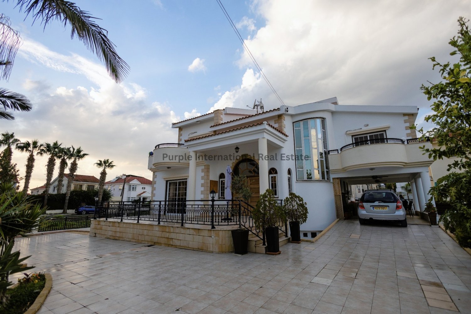 4 bedrooms Villa in Larnaka, Cyprus No. 3481