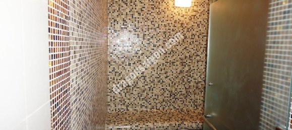 60m² Apartment in District 1, Vietnam No. 10644 21