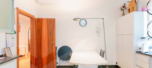 3 rooms Apartment in Bologna, Italy No. 21085 9