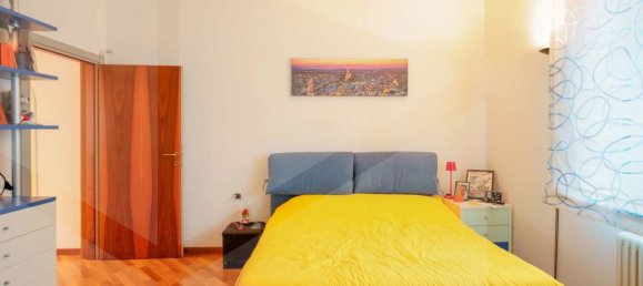 3 rooms Apartment in Bologna, Italy No. 21085 26
