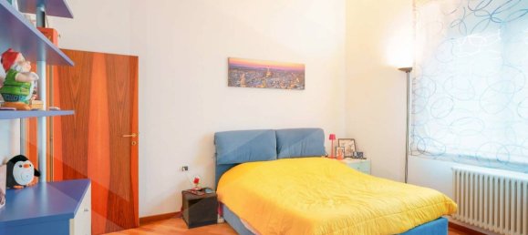 3 rooms Apartment in Bologna, Italy No. 21085 39