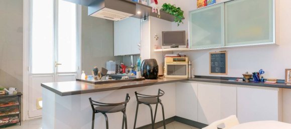 3 rooms Apartment in Bologna, Italy No. 21085 5