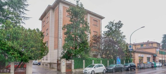 3 rooms Apartment in Bologna, Italy No. 21085 33