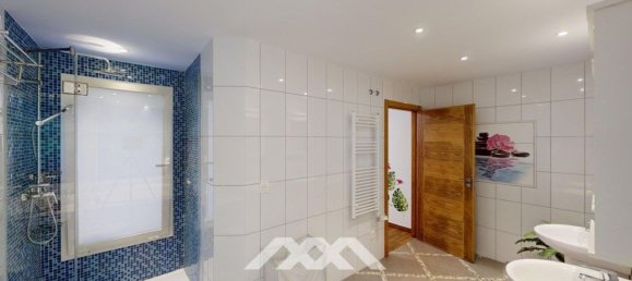 6 Schlafzimmer Villa in Caleta de Velez, Spain, Nr. 129011 7