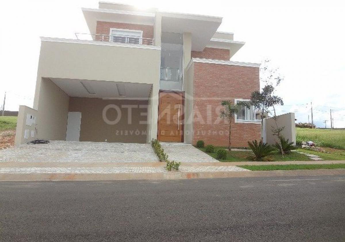 4 bedrooms House in Sao Paulo, Brazil No. 524886