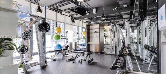 1 غرف نوم عقار تجاري في Miami, الولايات المتحدة رقم 615471 7