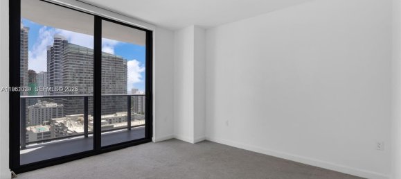 1 غرف نوم عقار تجاري في Miami, الولايات المتحدة رقم 615471 2