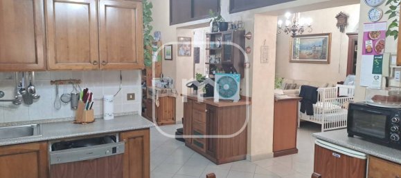 3 bedrooms Villa in Rome, Italy No. 343410 6