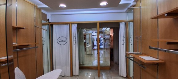 40m² Commercial property in Santander, Spain No. 149853 3