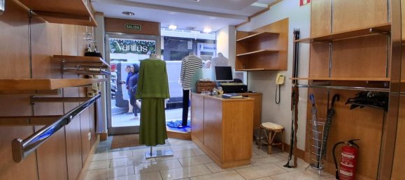 40m² Commercial property in Santander, Spain No. 149853 2