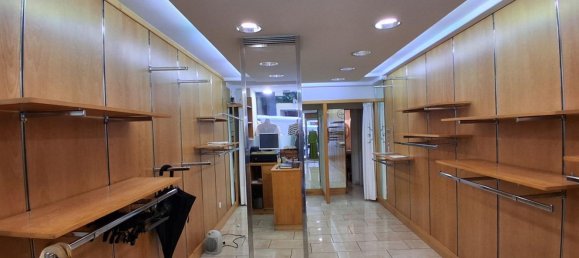 40m² Commercial property in Santander, Spain No. 149853 4