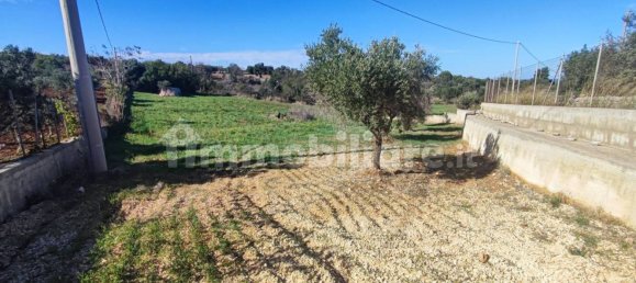 Земельный участок 25000м² в Полиньяно а Маре, Италия № 22201 45