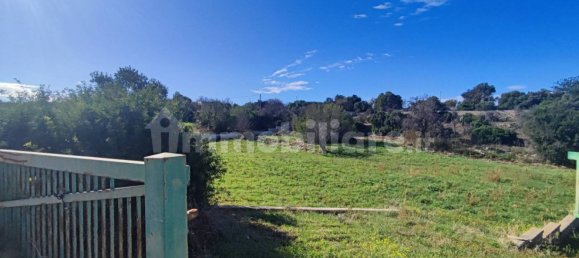 Земельный участок 25000м² в Полиньяно а Маре, Италия № 22201 21