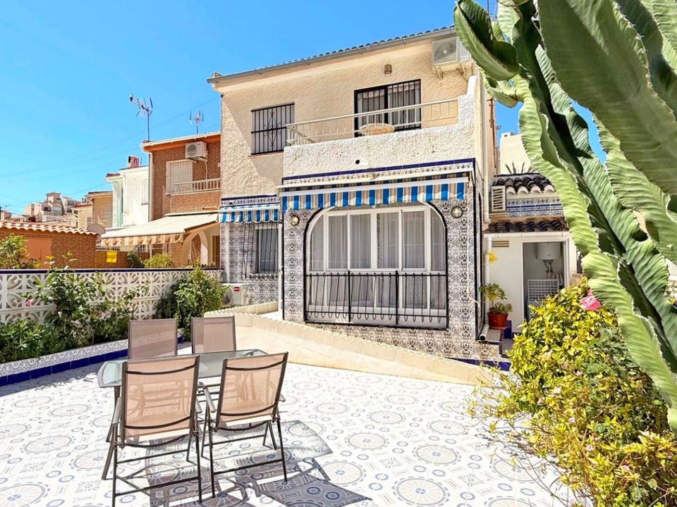 2 chambres Appartement à Torrevieja, Spain No. 181761