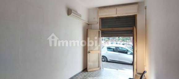 1-Zimmer Gewerbliche Immobilie in Cagliari, Italy, Nr. 324648 5