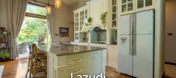 4 bedrooms Villa in Saraphi, Thailand No. 17313 8