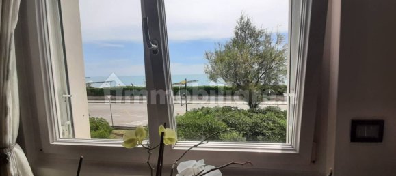 3 bedrooms Apartment in Venice, Italy No. 75913 6