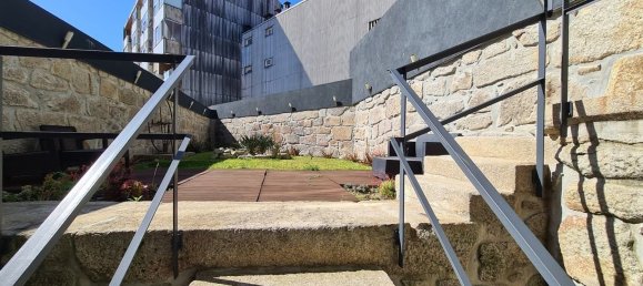 537m² Building in Porto, Portugal No. 142179 15