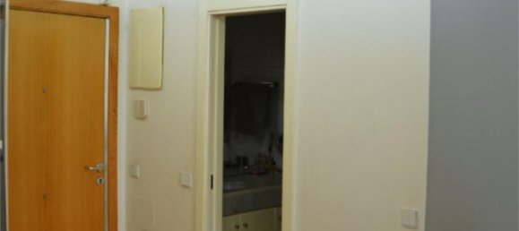 1 bedroom Apartment in Madrid, Spain No. 175594 23