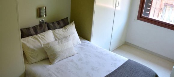 1 bedroom Apartment in Madrid, Spain No. 175594 18