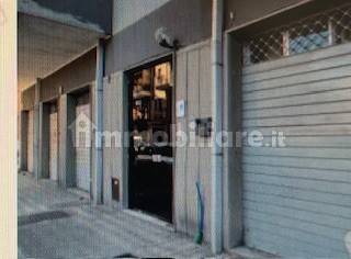 Imóvel comercial de 3 divisões em Reggio Calabria, Italy N.º 343080