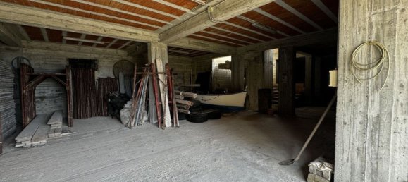 Gebäude in Messina, Italy 409m², Nr. 151178 10