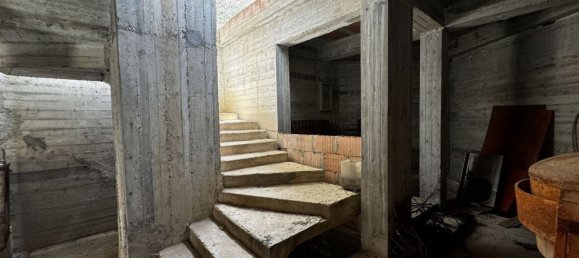 Gebäude in Messina, Italy 409m², Nr. 151178 9