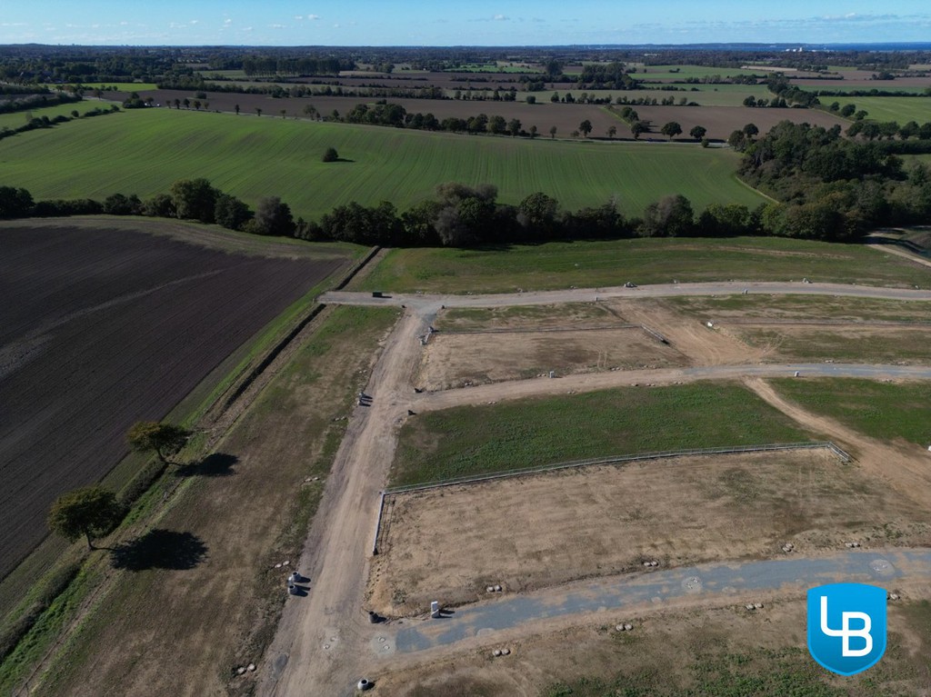 Земельный участок в Плён, Германия № 76221