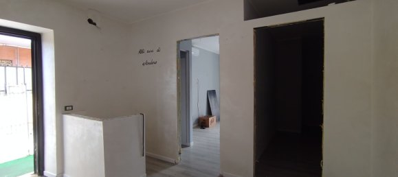  عقار تجاري في Tivoli, Italy 50متر مربع رقم 152711 14