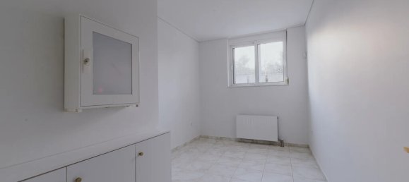 7 chambres villa à vendre à Kalyvia Thorikou, Saronikos, East Attica, Attica, Greece № 93183 23