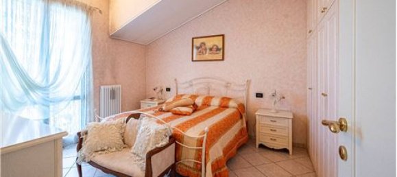 3 bedrooms House in Poviglio, Italy No. 289475 20