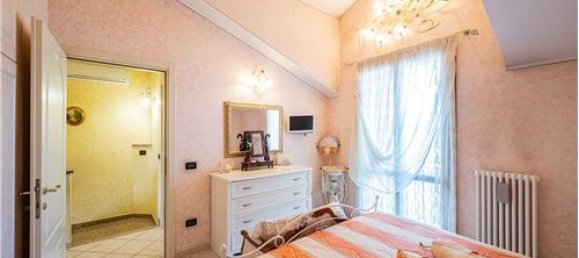 3 bedrooms House in Poviglio, Italy No. 289475 22