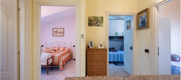 3 bedrooms House in Poviglio, Italy No. 289475 13