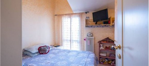 3 bedrooms House in Poviglio, Italy No. 289475 14