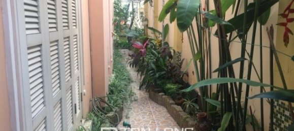 4 Schlafzimmer Villa in Tay Ho, Vietnam, Nr. 1363 3