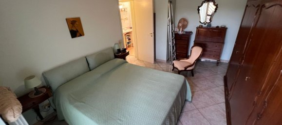 2 rooms Apartment in Rome, Italy No. 33586 16