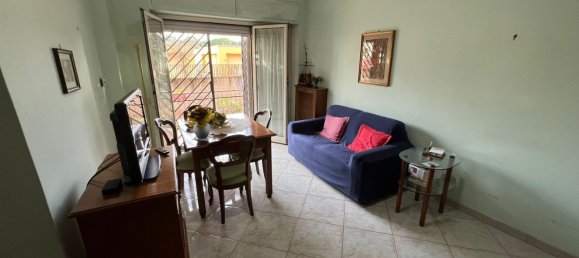 2 rooms Apartment in Rome, Italy No. 33586 7